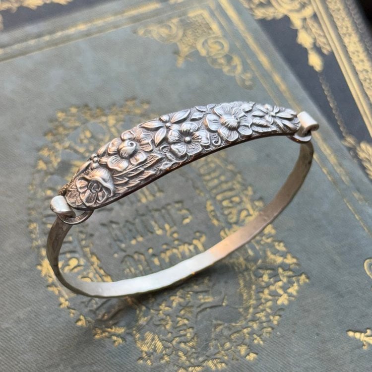 🔥LAST DAY 50% OFF✨Handmade Sterling Spoon Bangle - Crafted from Authentic Vintage Silverware