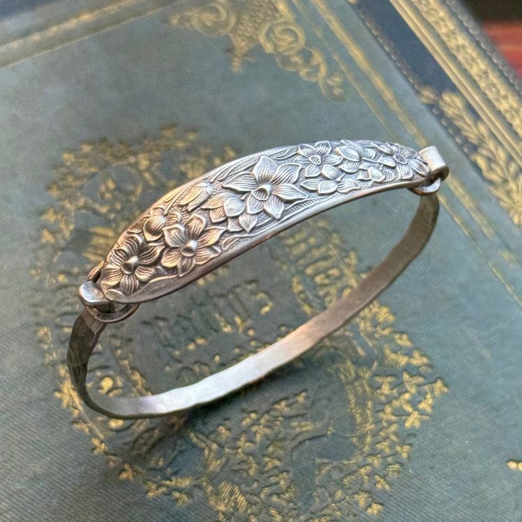 🔥LAST DAY 50% OFF✨Handmade Sterling Spoon Bangle - Crafted from Authentic Vintage Silverware